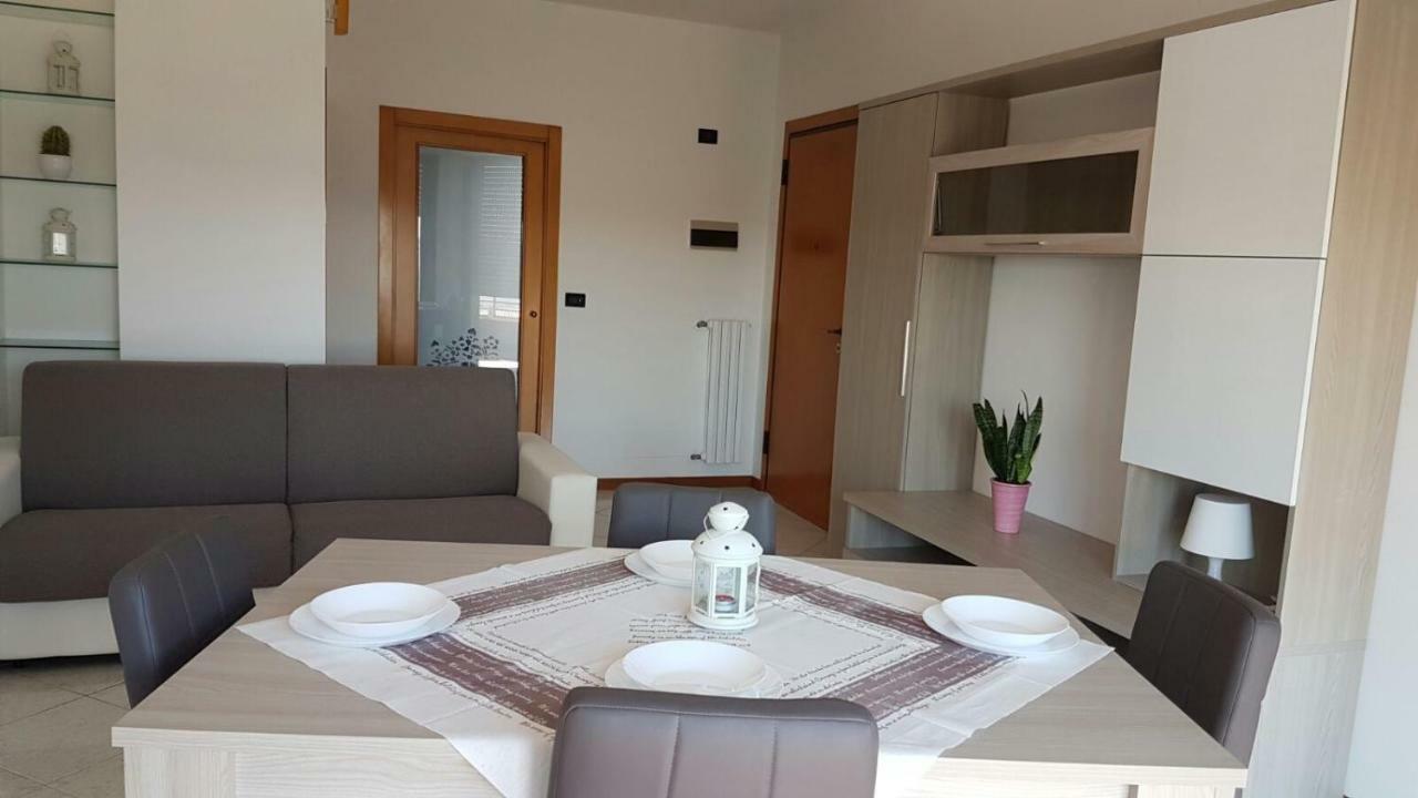 Domus Maris Viserba, Spiagge E Centro A 100 Mt, Promo Maggio Fiera Macfrut, Fieravicola, Expo Dental, Meeting 里米尼 外观 照片