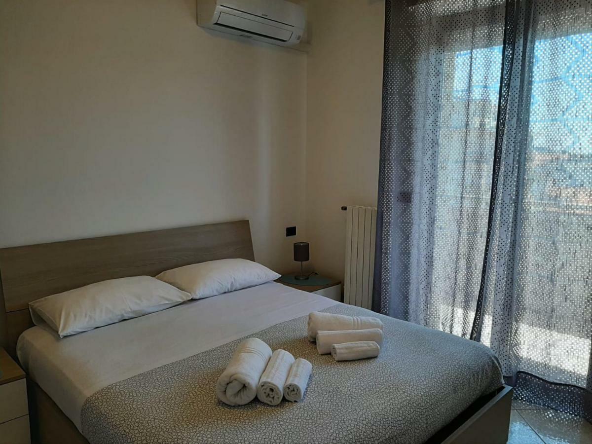 Domus Maris Viserba, Spiagge E Centro A 100 Mt, Promo Maggio Fiera Macfrut, Fieravicola, Expo Dental, Meeting 里米尼 外观 照片